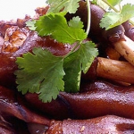 卤羊蹄（另附焯水料、煮制料配方）共五种口味的做法