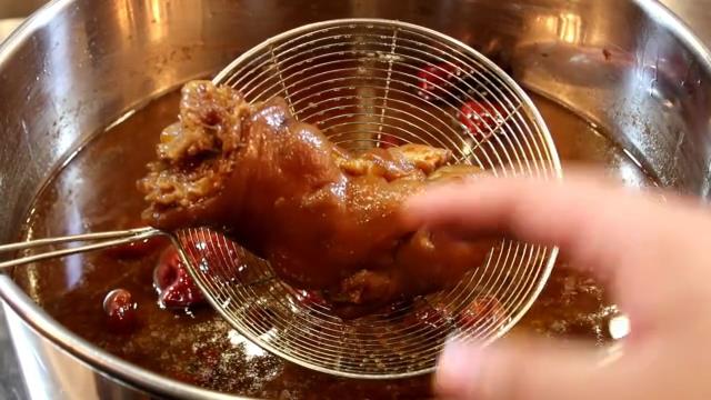 百年老卤菜 百年老卤的配方 实体配方视频教程